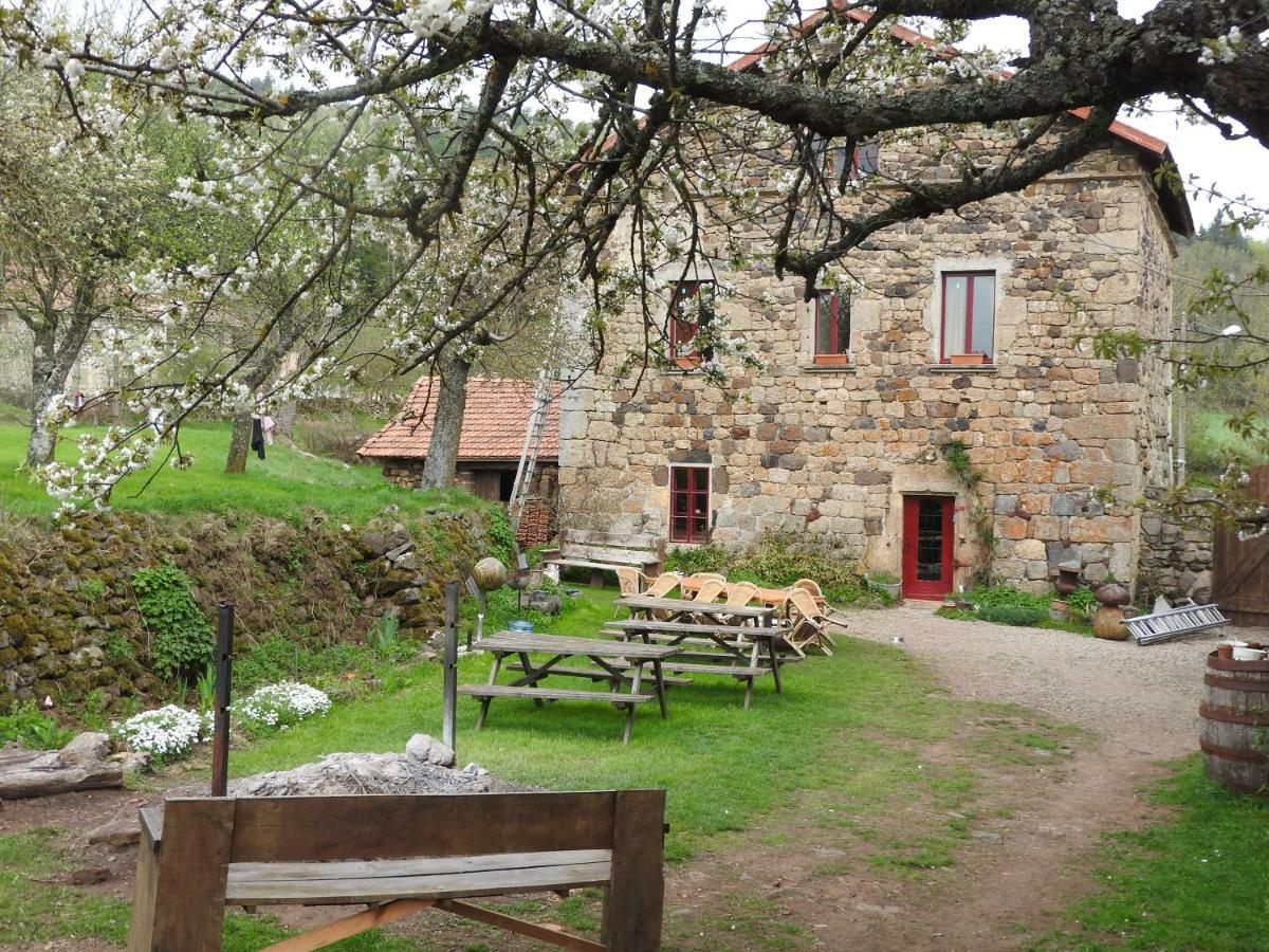 Le Marconnes Bed & Breakfast Saint-Arcons-de-Barges Exterior photo